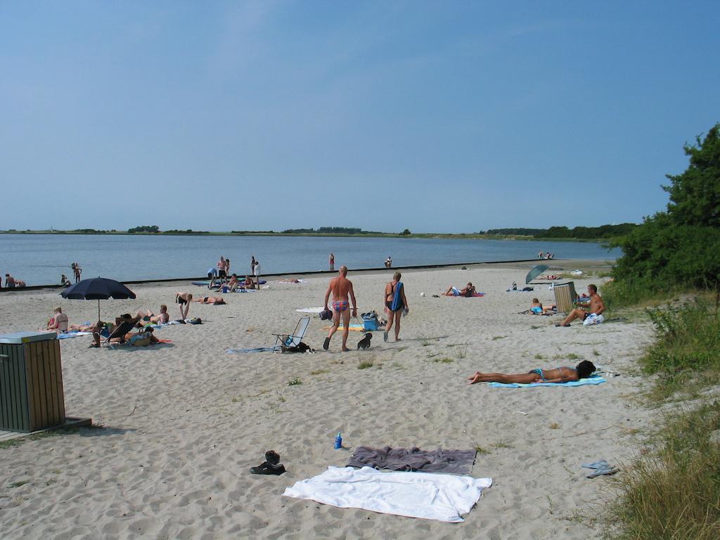 Nakskov Fjord Camping & Cottages Экстерьер фото